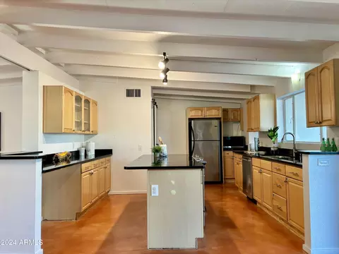 5809 N 11th St, Phoenix, AZ 85014 photo 12