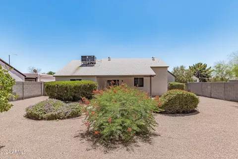 1016 E Utopia Rd, Phoenix, AZ 85024 photo 23