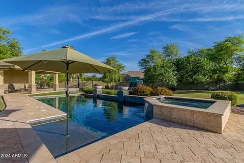 Exterior - 2091 E Coconino Ct, Gilbert, AZ 85298 photo 11 of 20