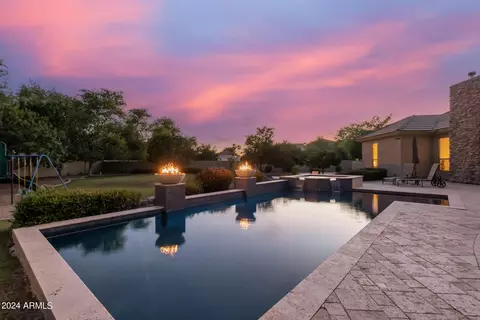 Exterior - 2091 E Coconino Ct, Gilbert, AZ 85298 photo 16 of 20