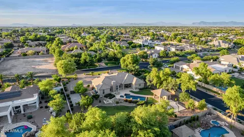 View/Area - 2091 E Coconino Ct, Gilbert, AZ 85298 photo 3 of 6