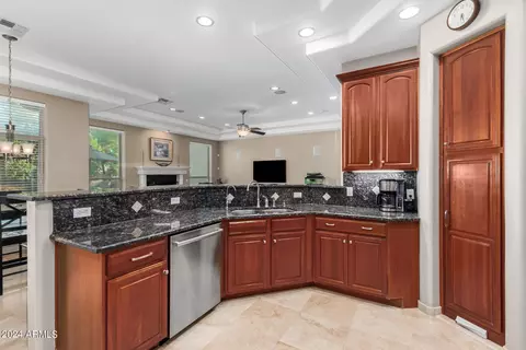 Kitchen - 2091 E Coconino Ct, Gilbert, AZ 85298 photo 2 of 3