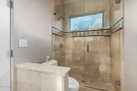 Bath - 2091 E Coconino Ct, Gilbert, AZ 85298 photo 7 of 7