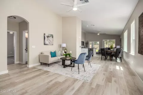 2484 E Del Rio Ct, Gilbert, AZ 85295 photo 7