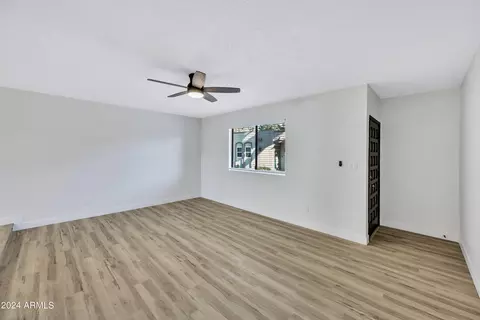 956 N Cherry St, Mesa, AZ 85201 photo 5