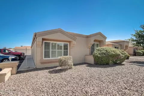 18244 N 136th Ave, Sun City West, AZ 85375