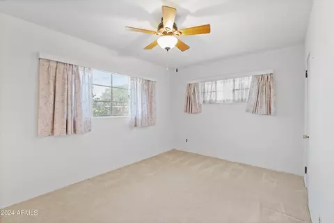 3035 N 21st Pl, Phoenix, AZ 85016 photo 16