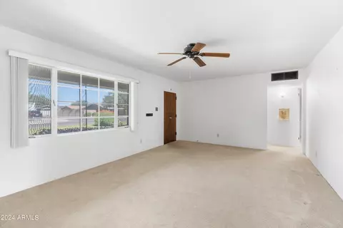 3035 N 21st Pl, Phoenix, AZ 85016 photo 2