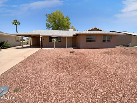 10625 W Connecticut Ave, Sun City, AZ 85351
