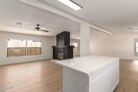 9466 Escondido Ave, Mesa, AZ 85208 photo 17