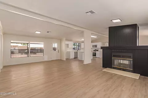 9466 Escondido Ave, Mesa, AZ 85208 photo 10