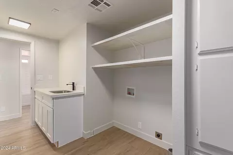 9466 Escondido Ave, Mesa, AZ 85208 photo 32
