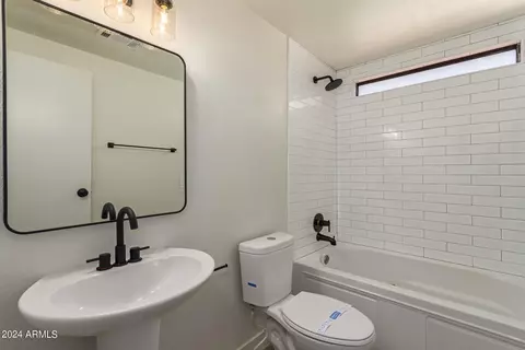 9466 Escondido Ave, Mesa, AZ 85208 photo 30
