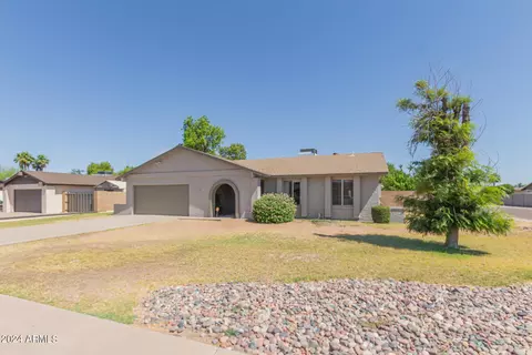 828 E Le Marche Ave, Phoenix, AZ 85022 photo 5