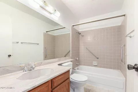 828 E Le Marche Ave, Phoenix, AZ 85022 photo 27