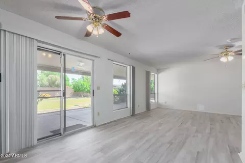 828 E Le Marche Ave, Phoenix, AZ 85022 photo 13