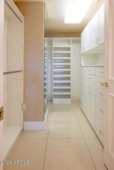 2402 Esplanade Ln #201, Phoenix, AZ 85016 photo 20
