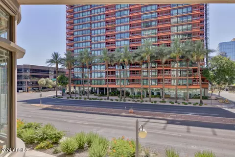 2402 Esplanade Ln #201, Phoenix, AZ 85016 photo 31
