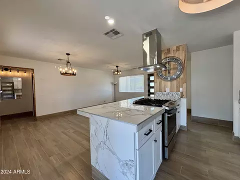 7327 W Devonshire Ave, Phoenix, AZ 85033 photo 10
