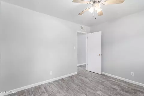 4356 N 36th St, Phoenix, AZ 85018 photo 12