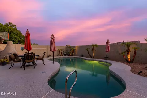 Exterior - 907 E Brookwood Ct, Phoenix, AZ 85048 photo 15 of 23