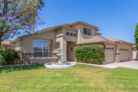 278 E Gail Dr, Gilbert, AZ 85296 photo 4
