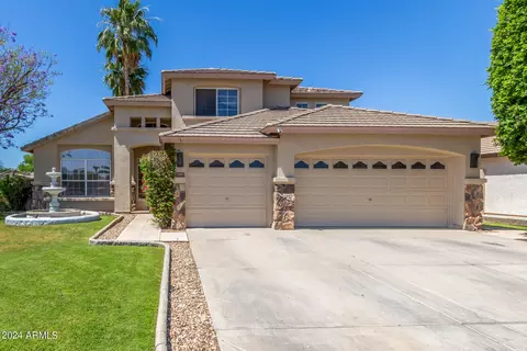 278 E Gail Dr, Gilbert, AZ 85296