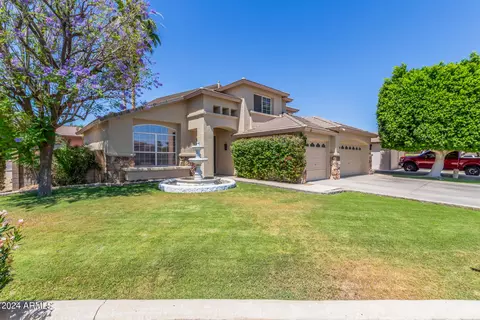 278 E Gail Dr, Gilbert, AZ 85296 photo 3
