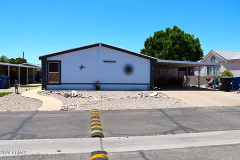 2016 N 26th Cir, Mesa, AZ 85213