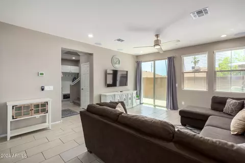308 N 56th Pl, Mesa, AZ 85205 photo 3