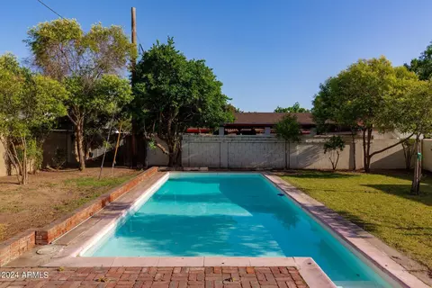 6545 N 1st Pl, Phoenix, AZ 85012 photo 16