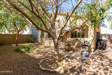 3735 E Sebastian Ln, Gilbert, AZ 85297 photo 25