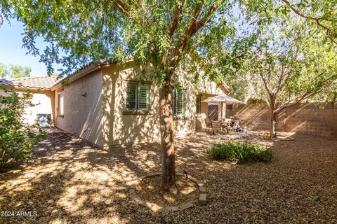 3735 E Sebastian Ln, Gilbert, AZ 85297 photo 26