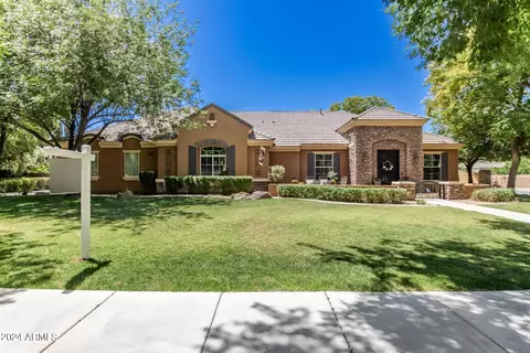 2909 E Page Ave, Gilbert, AZ 85234