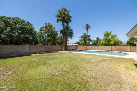 Exterior - 335 E Carter Dr, Tempe, AZ 85282 photo 13 of 22