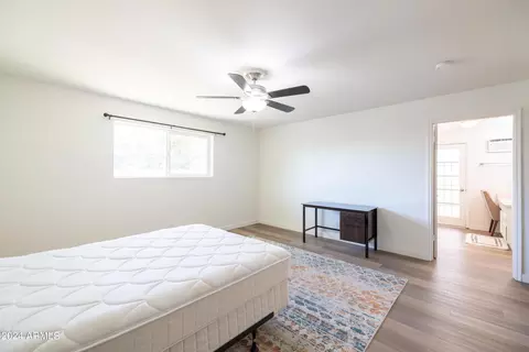 Bedroom - 335 E Carter Dr, Tempe, AZ 85282 photo 1 of 11