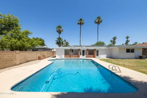Exterior - 335 E Carter Dr, Tempe, AZ 85282 photo 16 of 22