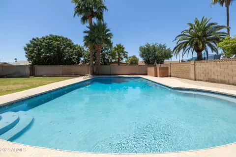 Exterior - 335 E Carter Dr, Tempe, AZ 85282 photo 11 of 22
