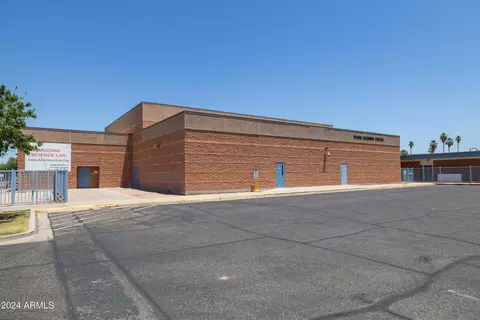 Exterior - 335 E Carter Dr, Tempe, AZ 85282 photo 22 of 22