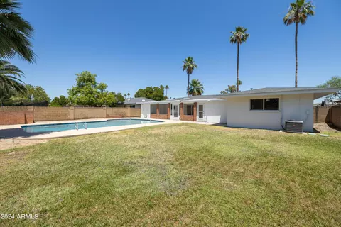 Exterior - 335 E Carter Dr, Tempe, AZ 85282 photo 15 of 22