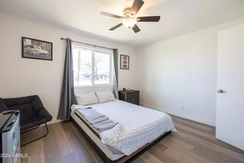 Bedroom - 335 E Carter Dr, Tempe, AZ 85282 photo 6 of 11