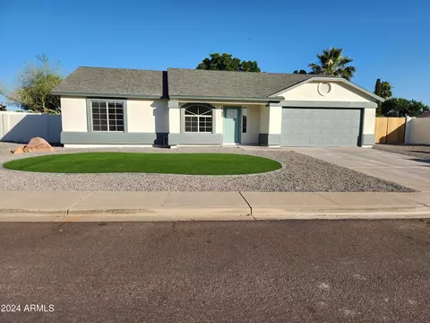 8113 Enrose St, Mesa, AZ 85207