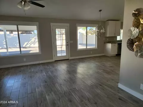 8113 Enrose St, Mesa, AZ 85207 photo 9