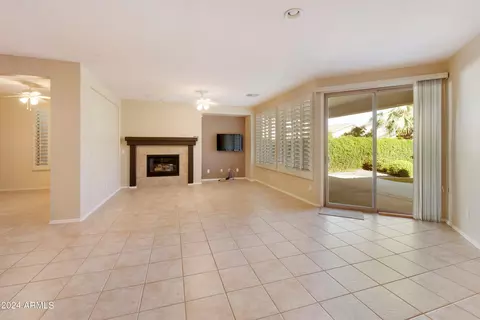 4162 E Blue Spruce Ln, Gilbert, AZ 85298 photo 6