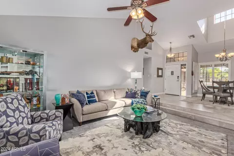 934 E Houston Ave, Gilbert, AZ 85234 photo 8