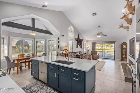 934 E Houston Ave, Gilbert, AZ 85234 photo 10
