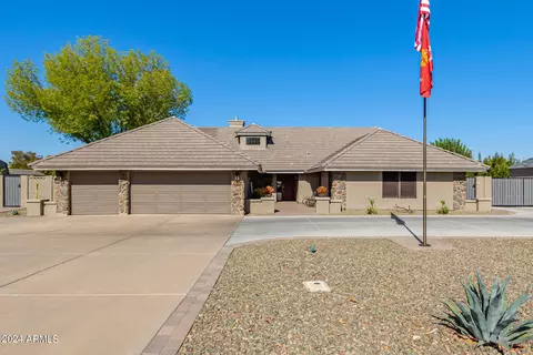 934 E Houston Ave, Gilbert, AZ 85234 photo 3
