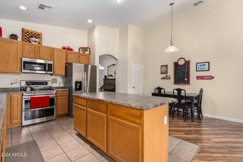4635 S Boulder Ct, Gilbert, AZ 85297 photo 10