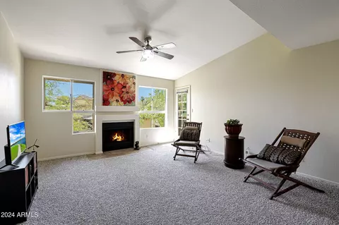 1880 E Morten Ave #215, Phoenix, AZ 85020