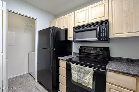1880 E Morten Ave #215, Phoenix, AZ 85020 photo 15